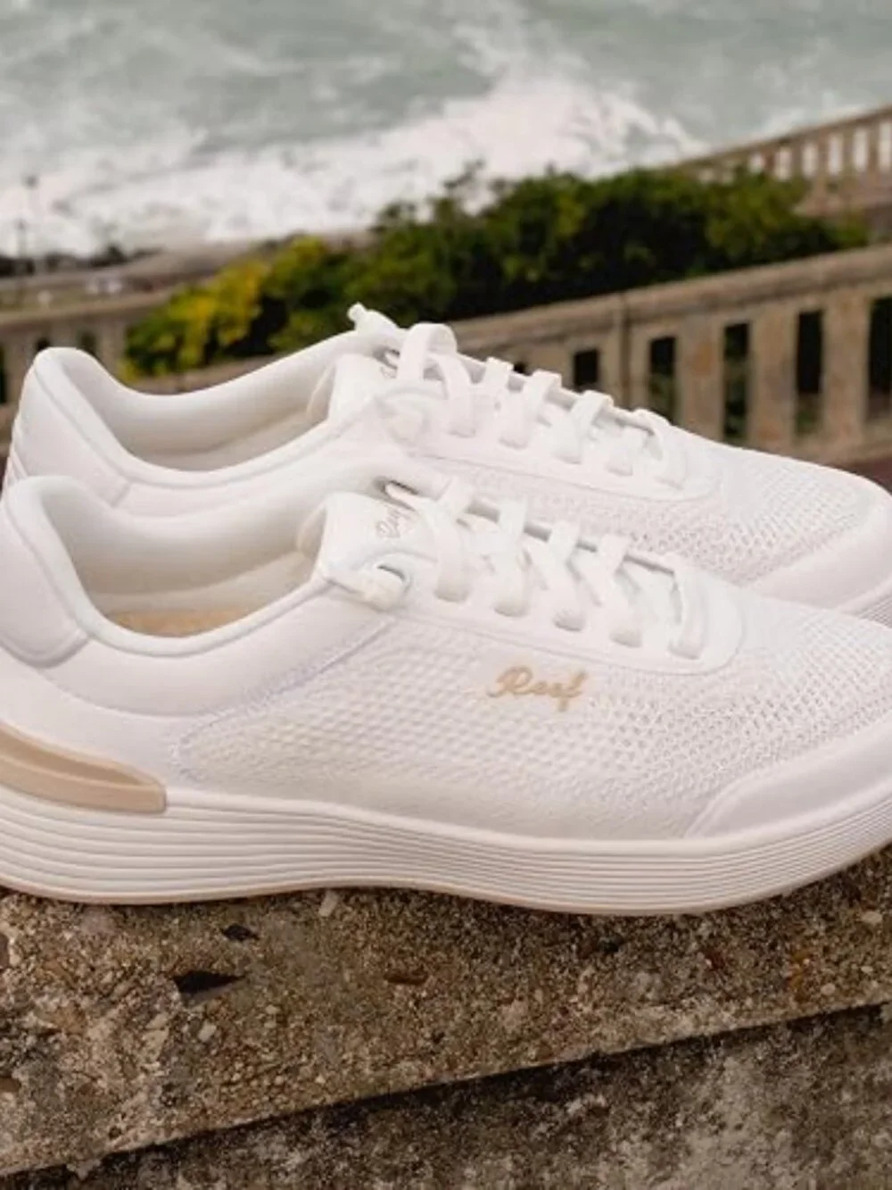 REEF Womens Shoes, Shoreline Palisades (Womens 7.5)